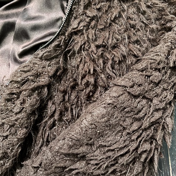 Forever 21 Furry Jacket - Picture 3 of 4